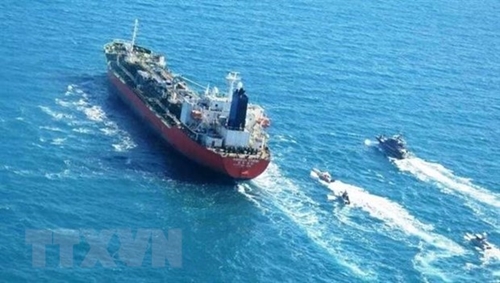 LHQ đưa ra sáng kiến bảo vệ quyền của thuyền viên bị mắc kẹt trên biển