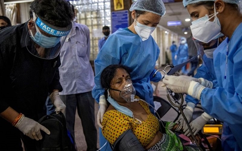 Lancet nhấn mạnh nhiệm vụ của chính phủ Ấn Độ để dập dịch COVID-19