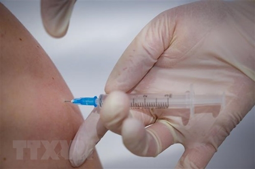 Nga sẵn sàng hỗ trợ Việt Nam và các nước sản xuất vaccine
