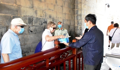 Hue monuments reopen to serve tourists from 13 00 on June 11, 2021