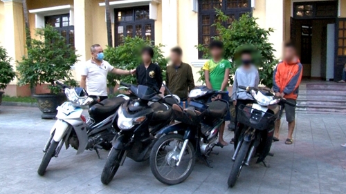 Nhóm thiếu niên gây ra hàng loạt vụ trộm xe mô tô