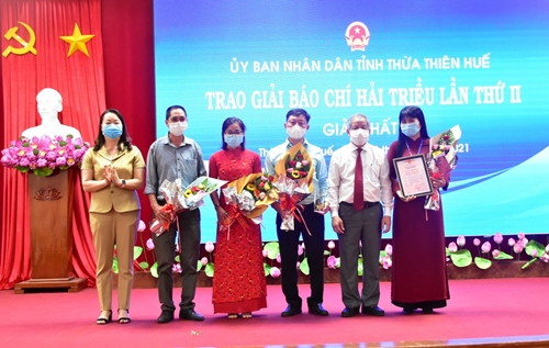 Báo Thừa Thiên Huế đoạt giải Nhất Giải báo chí Hải Triều lần thứ II năm 2021