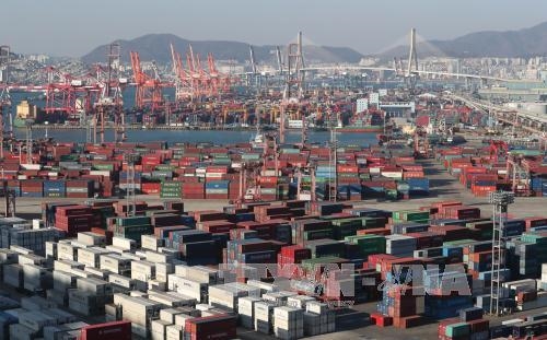 Hàn Quốc Xuất khẩu tăng 2 con số, dấu hiệu tốt cho nền kinh tế toàn cầu