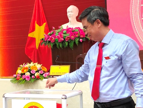 Ông Đỗ Xuân Giao tái cử chức danh Chủ tịch Hội đồng nhân dân TX Hương Thủy nhiệm kỳ 2021 - 2026