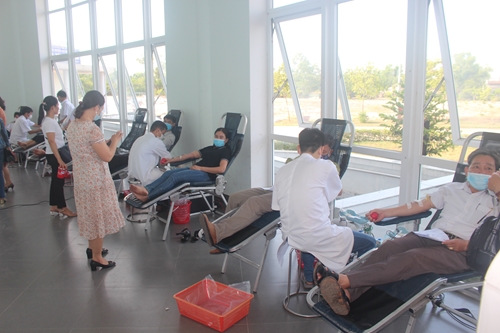 Quảng Điền tiếp nhận gần 850 đơn vị máu