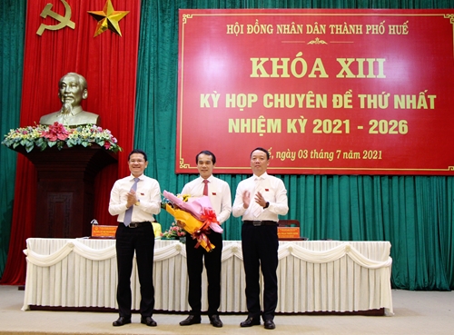 Ông Võ Lê Nhật được bầu giữ chức vụ Chủ tịch UBND TP Huế nhiệm kỳ 2021 – 2026