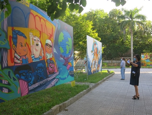 Street art exhibition