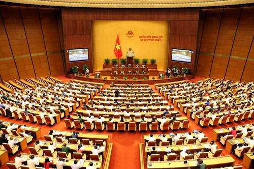 Ngày 26 7, Quốc hội thảo luận, biểu quyết thông qua Nghị quyết bầu Chủ tịch nước và Thủ tướng Chính phủ