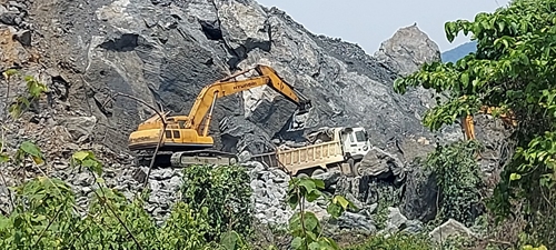 Yêu cầu phục hồi môi trường mỏ đá Thượng Long
