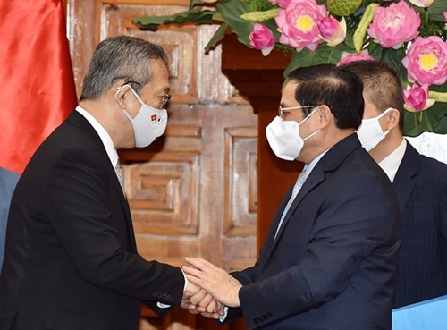 Đề nghị Nhật Bản tiếp tục hỗ trợ, nhượng lại vaccine cho Việt Nam