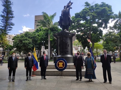 Tổ chức lễ thượng cờ kỷ niệm ngày thành lập ASEAN tại Venezuela