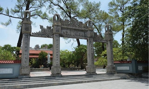 Shaolin Temple in Hue