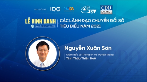 Giám đốc Sở Thông tin và Truyền thông Nguyễn Xuân Sơn là một trong 18 lãnh đạo chuyển đổi số Việt Nam tiêu biểu