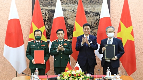 Nhật Bản, Việt Nam ký kết thỏa thuận chuyển giao công nghệ, thiết bị quốc phòng