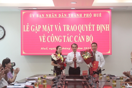 Ông Trần Việt Hùng được bổ nhiệm làm Giám đốc Trung tâm Văn hóa, Thông tin và Thể thao TP Huế