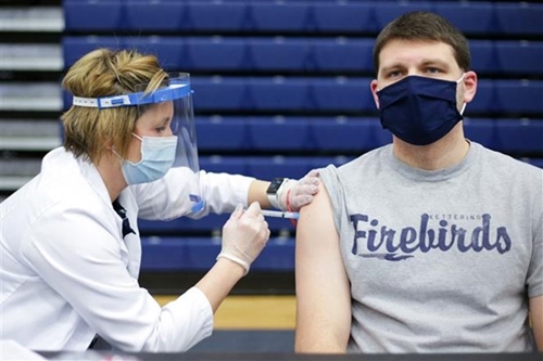 Mỹ quan ngại sự tấn công đồng thời của COVID-19 và cúm mùa