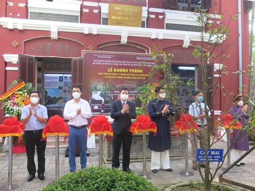 Khánh thành công trình chỉnh lý Nhà lưu niệm Bác Hồ và truyền thống Trường Quốc Học Huế