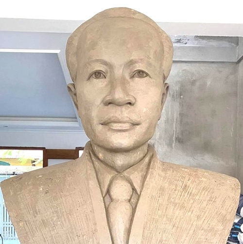 Artist Ton That Dao’s statue to be erected at the University of Arts