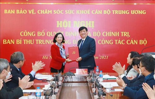 Bộ trưởng Y tế Nguyễn Thanh Long làm Trưởng Ban Bảo vệ, chăm sóc sức khỏe cán bộ Trung ương