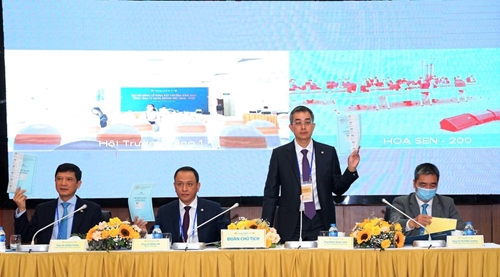 Vietnam Airlines đẩy mạnh tái cơ cấu để vượt qua COVID-19