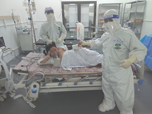 Bệnh viện Trung ương Huế hoàn thành sứ mệnh chống dịch ở TP Hồ Chí Minh