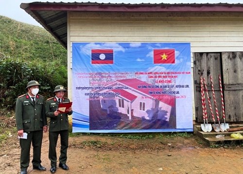 Khởi công xây dựng trụ sở làm việc thứ hai cho Công an nước bạn Lào