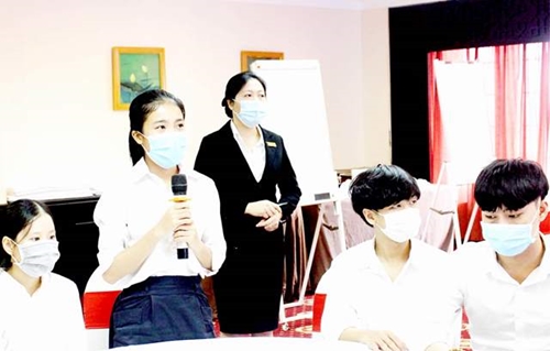 Hue city Cooperation in vocational training for tourism students
