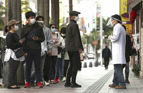 Văn hóa trách nhiệm giúp Nhật Bản giữ số ca nhiễm COVID-19 ở mức thấp
