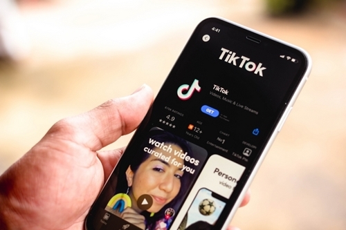 TikTok là ứng dụng xã hội “hot” nhất năm 2021