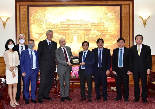 Thua Thien Hue strengthening multifaceted cooperation with Italian localities