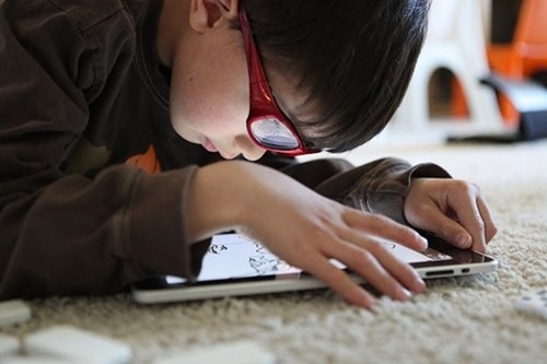Trẻ em từ 8 tuổi đang sử dụng thiết bị điện tử nhiều hơn bao giờ hết