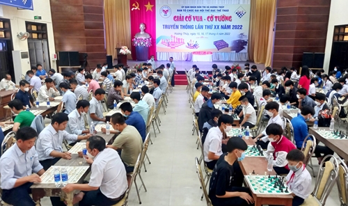 Hơn 150 kỳ thủ tranh tài tại giải cờ vua, cờ tướng truyền thống TX Hương Thủy