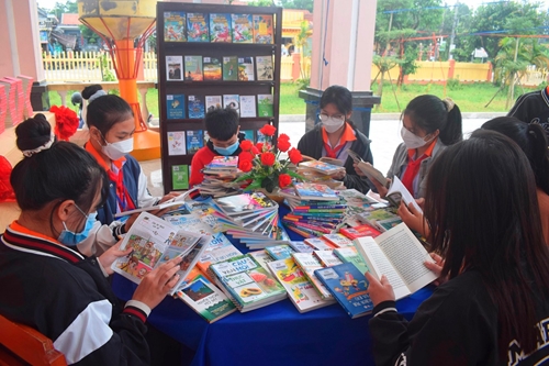 Phong Điền lần đầu tổ chức Ngày sách và Văn hóa đọc