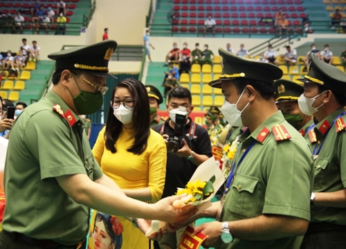 Gần 1 400 cán bộ, chiến sĩ tham gia Hội thao lực lượng Công an nhân dân