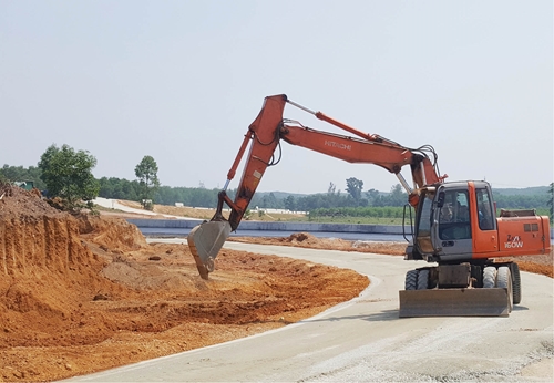 Dự án cao tốc Cam Lộ - La Sơn Nỗ lực hoàn thành vào 30 9