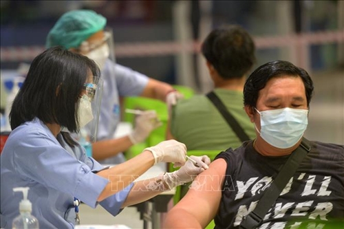 Thái Lan hướng tới triển khai vaccine nội địa ngừa COVID-19