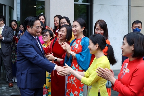 Thủ tướng Phạm Minh Chính gặp mặt cộng đồng người Việt Nam ở Bờ Đông Hoa Kỳ