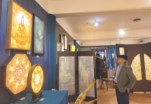 Exhibition of 60 Truc Chi artworks