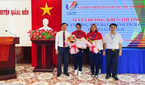 Quảng Điền Khen thưởng 2 vận động viên đoạt Huy chương vàng tại SEA Games 31