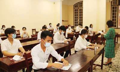 Thi tốt nghiệp THPT 2022: Tổ hợp khoa học xã hội chiếm ưu thế