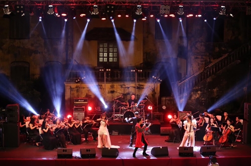 Hoàng Rob tham gia biểu diễn tại Festival Huế 2022
