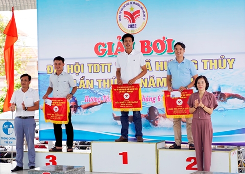 Hương Thủy Khởi tranh giải bơi Đại hội thể dục thể thao thị xã lần IX - 2022