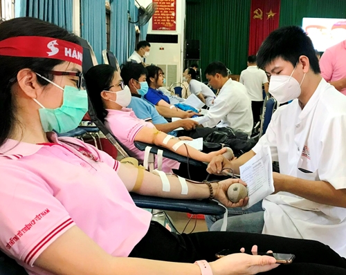 Hương Thủy 15 năm liên tục vượt chỉ tiêu hiến máu tình nguyện