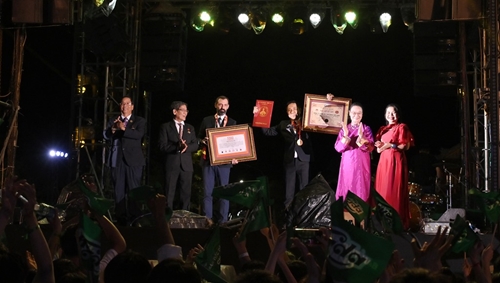 Two consecutive records were set at Hue Festival 2022