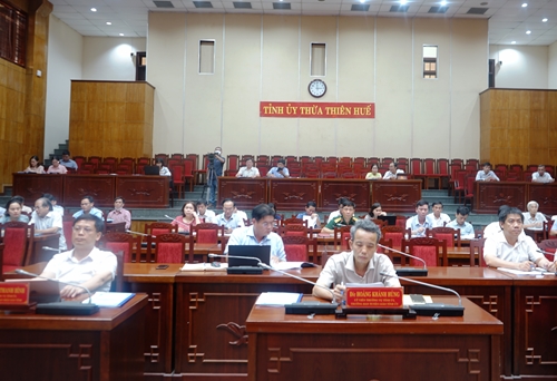Quán triệt các văn bản của Bộ Chính trị và Chính phủ về công tác người Việt Nam ở nước ngoài