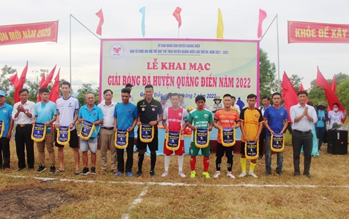 11 đội bóng tranh tài tại Đại hội Thể dục thể thao huyện Quảng Điền lần thứ VII