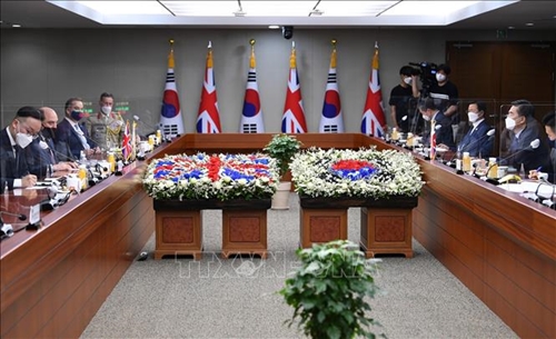Anh, Hàn Quốc lần đầu tiên tổ chức đối thoại chiến lược quốc phòng