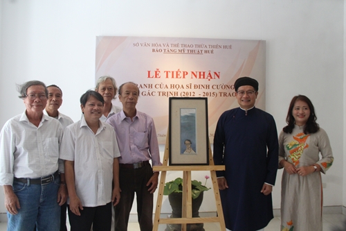 Nhóm Gác Trịnh tặng tranh họa sĩ Đinh Cường cho Bảo tàng Mỹ thuật Huế