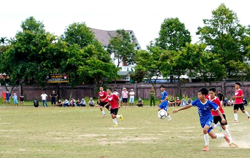 Hương Thủy Khởi tranh giải bóng đá Đại hội Thể dục thể thao