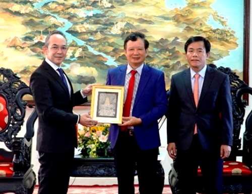 Tăng cường hợp tác hữu nghị với Thái Lan trên nhiều lĩnh vực